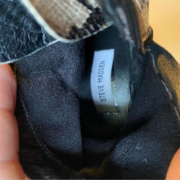 Steve Madden studded buckle zipper combat ankle boots PURSUE snakeskin leather 7 - Picture 9 of 10